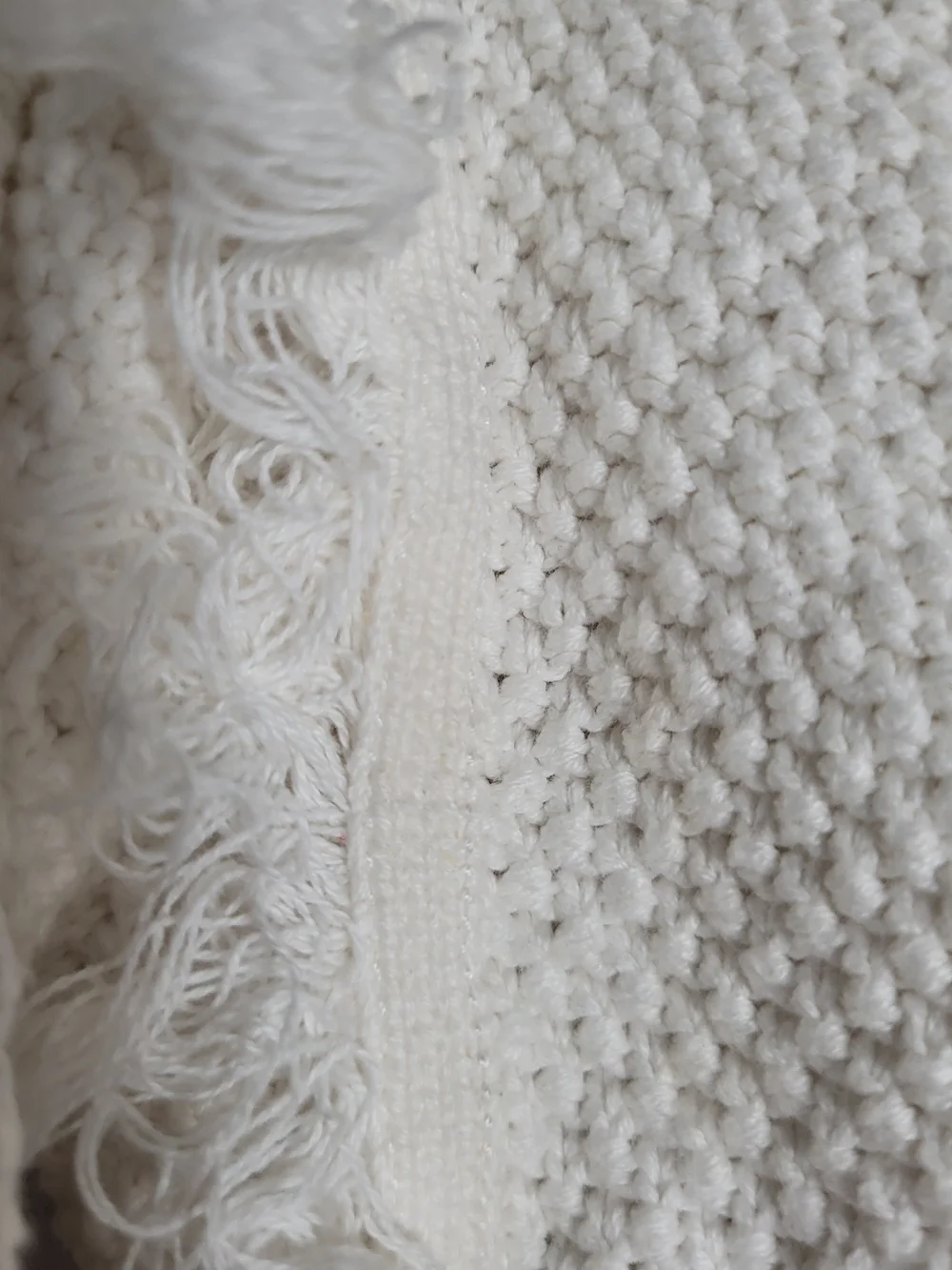 KidsCream Fringe Detail Knit Sweater